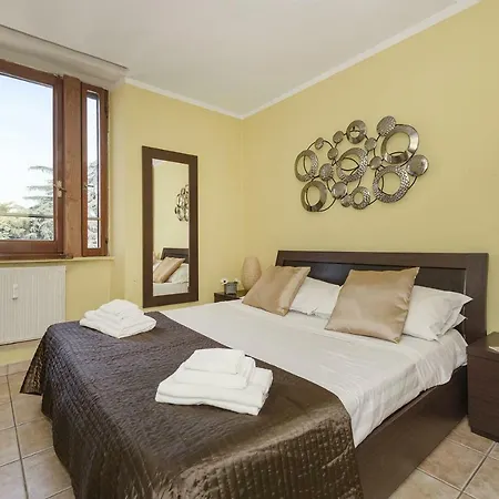 Apartment Friendly Candia House